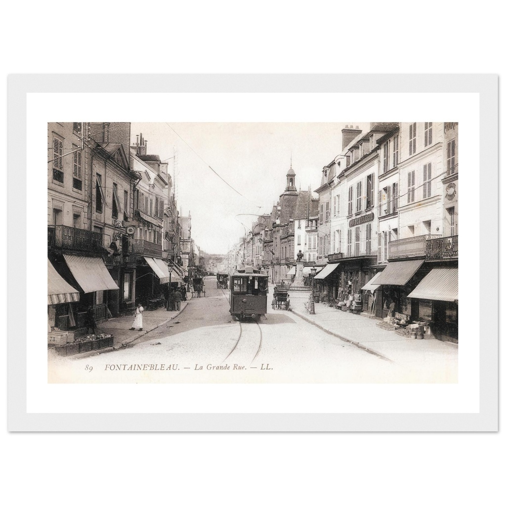 Fontainebleau - La Grande Rue