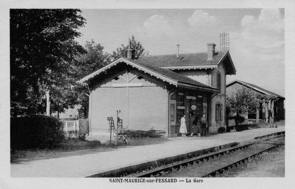 St Maurice sur Fessard - La Gare