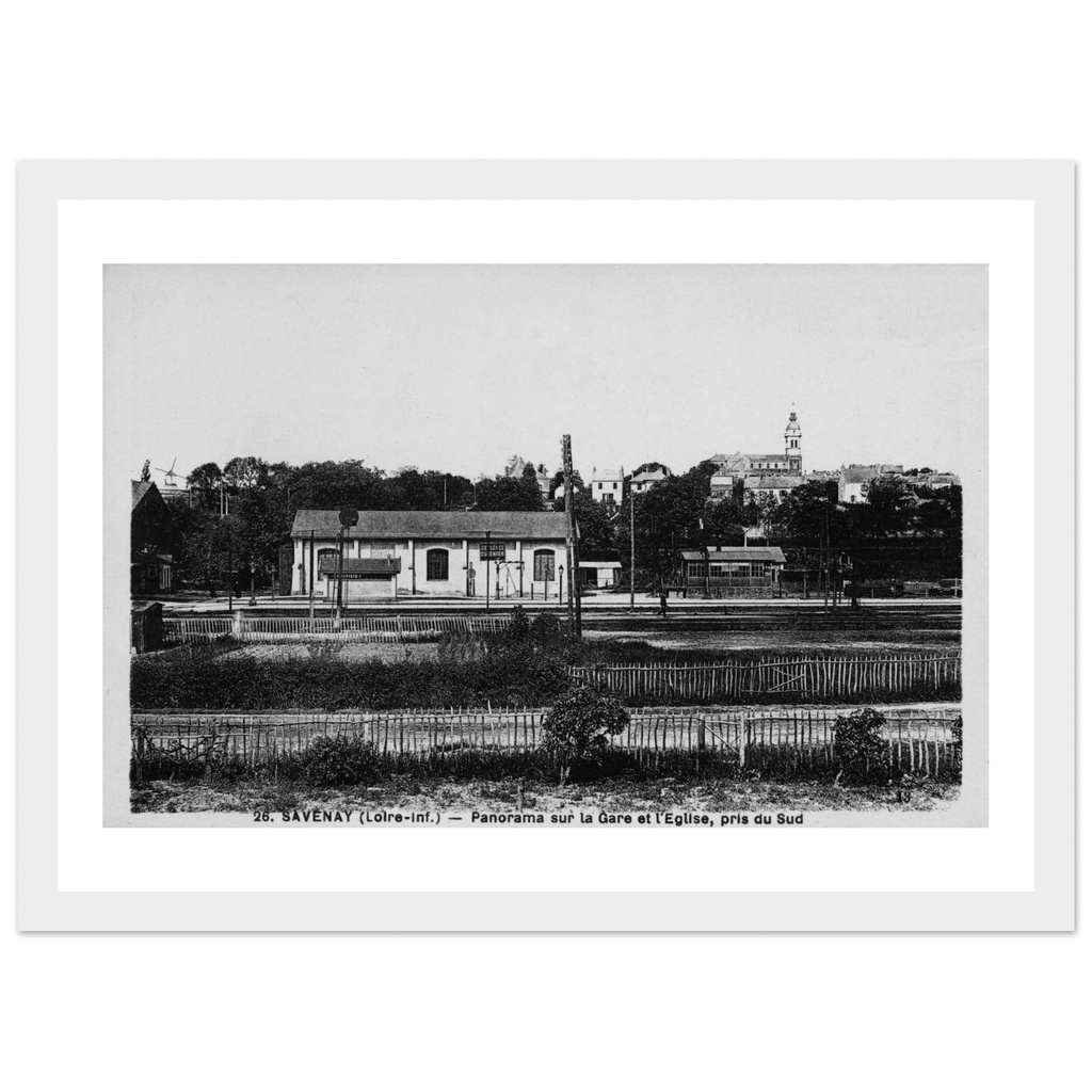Savenay - La Gare et L'eglise pris du sud