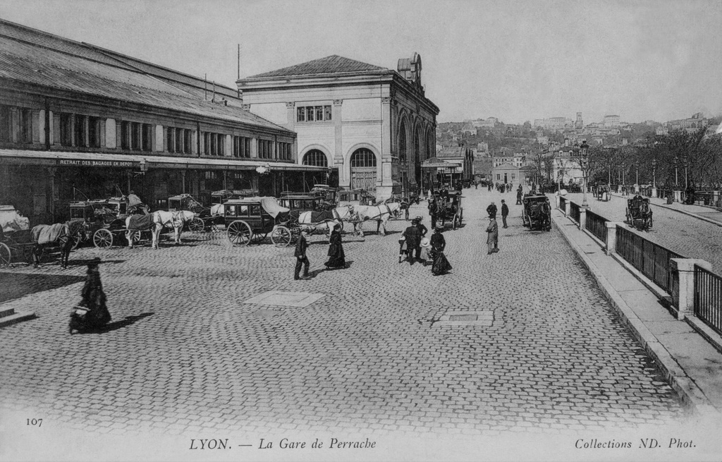 Lyon Perrache - la gare