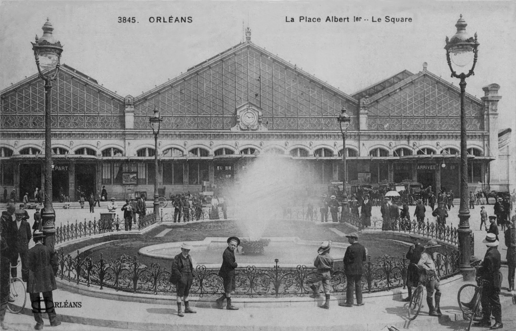 Orléans - La place Albert 1er