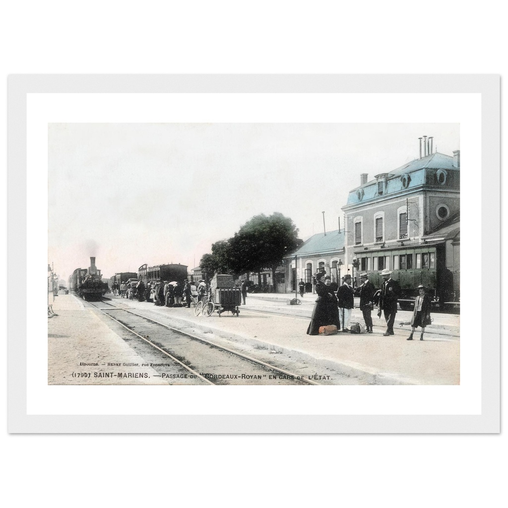Saint-Mariens - "Passage du Bordeaux-Royan" En gare de l'état