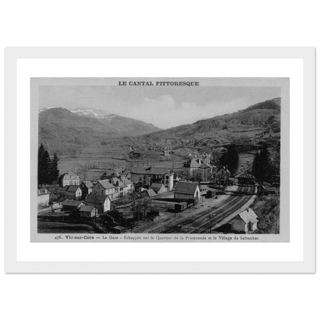 Vic-sur-Cère - la gare, echapee sur le quartier de la gare, de la promenade et le village de Salvanhac