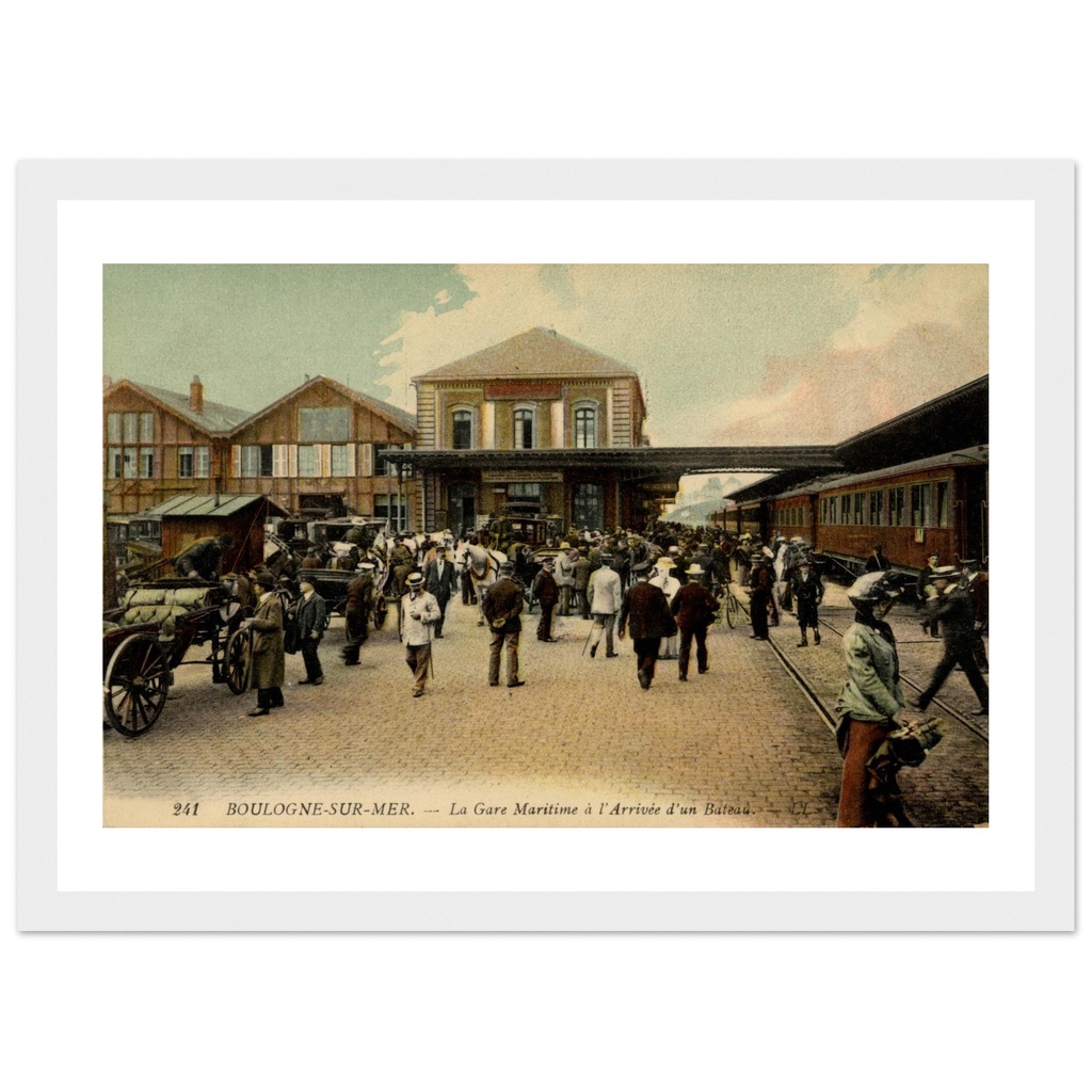 Boulogne-sur-Mer - La Gare Maritime à l'arrivée d'un bateau