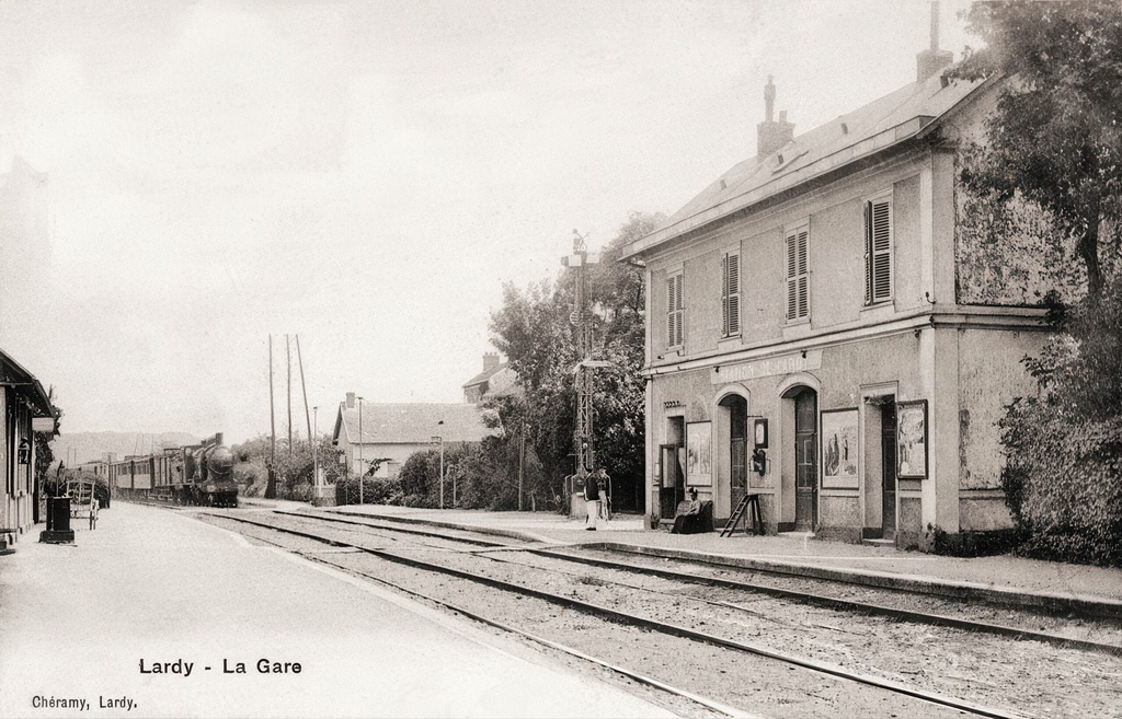 Lardy - La Gare V1
