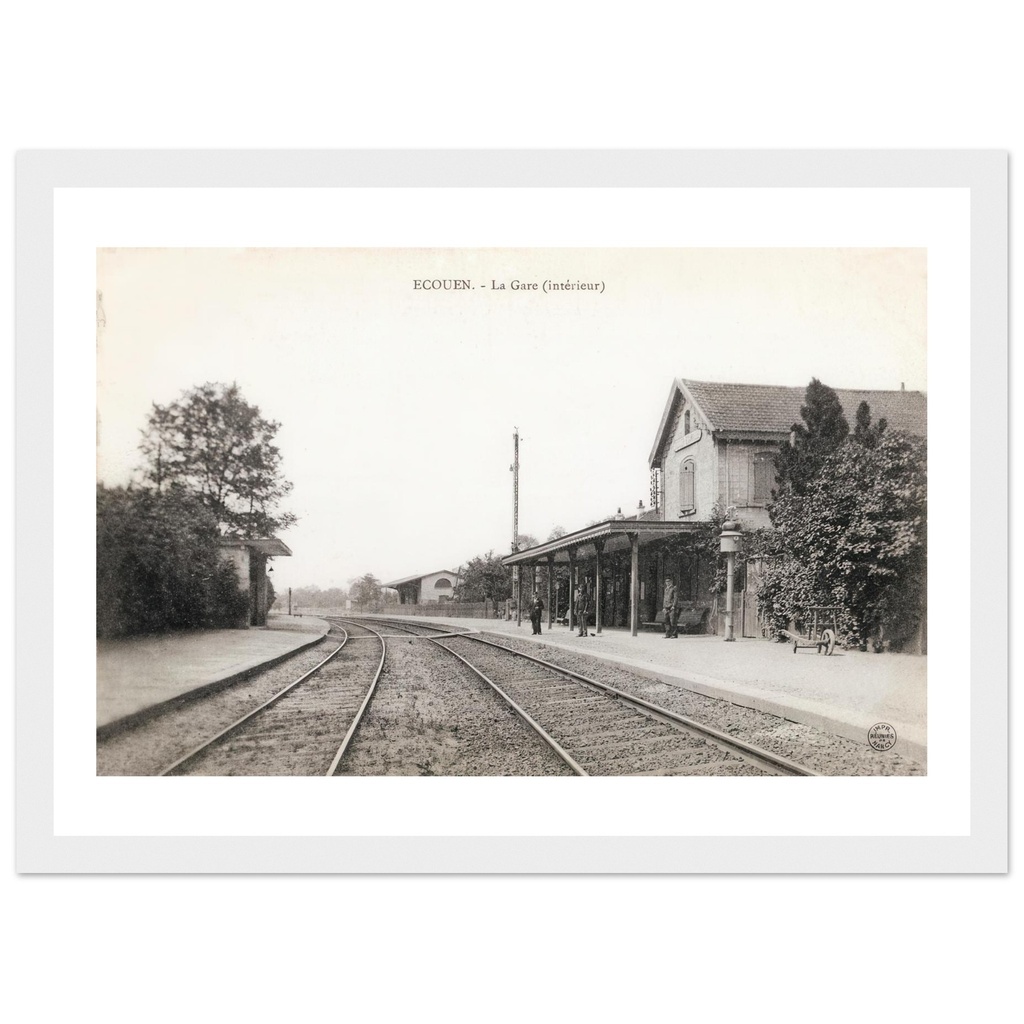 Ecouan - la gare interieure