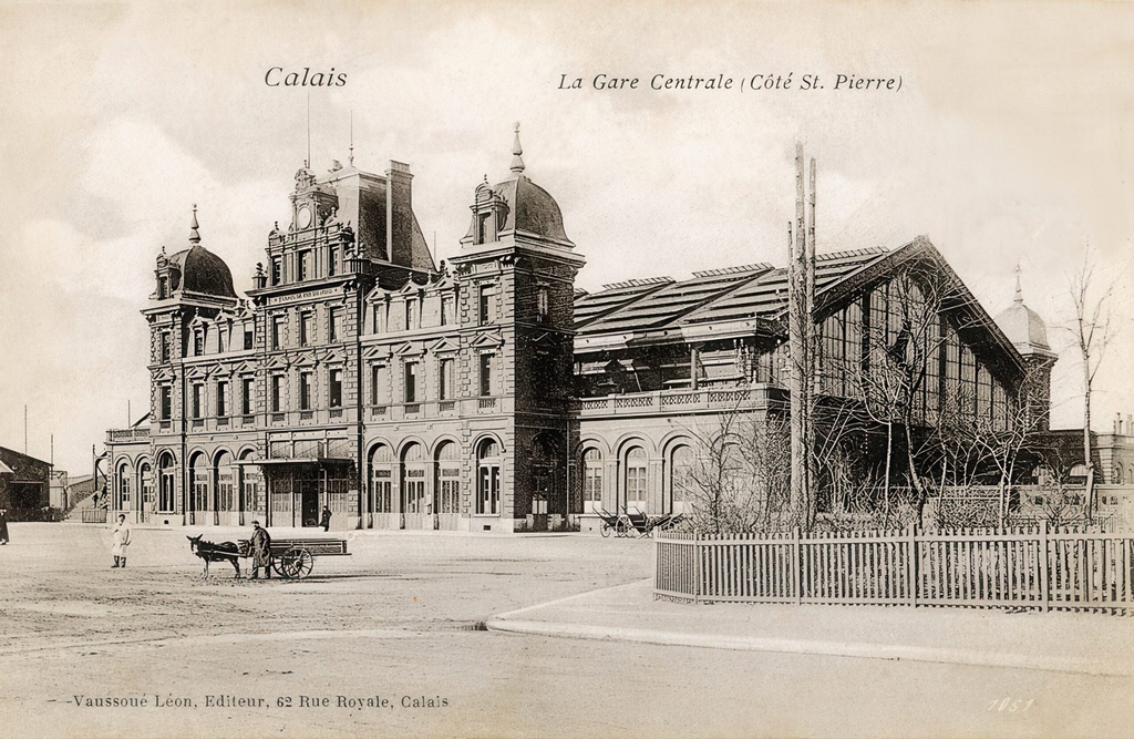 Calais- la Gare Centrale (cote St Pierre)