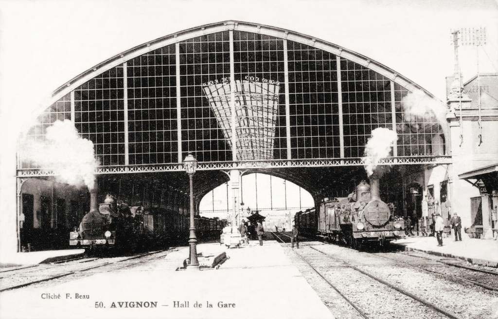 Avignon - Hall de la Gare