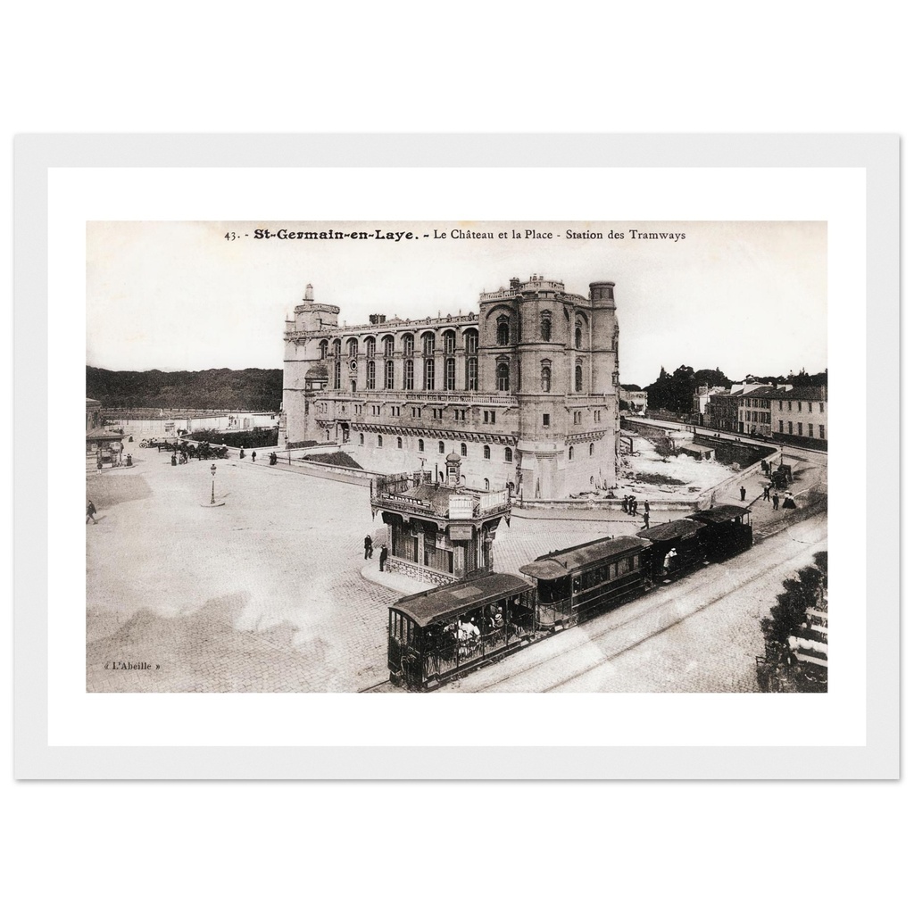 St Germain en laye - Le chateau et la Place - station des tramways