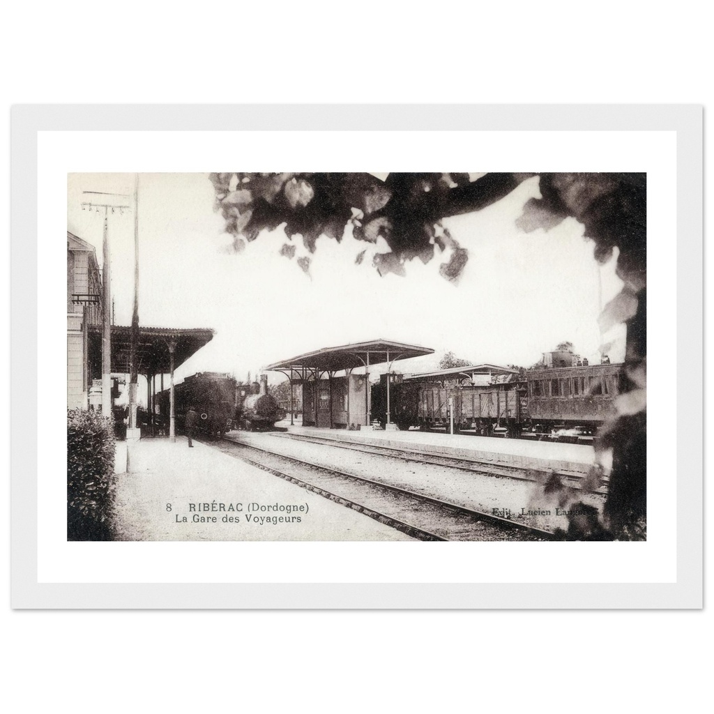 Riberac (Dordogne) -La Gare des Voyageurs