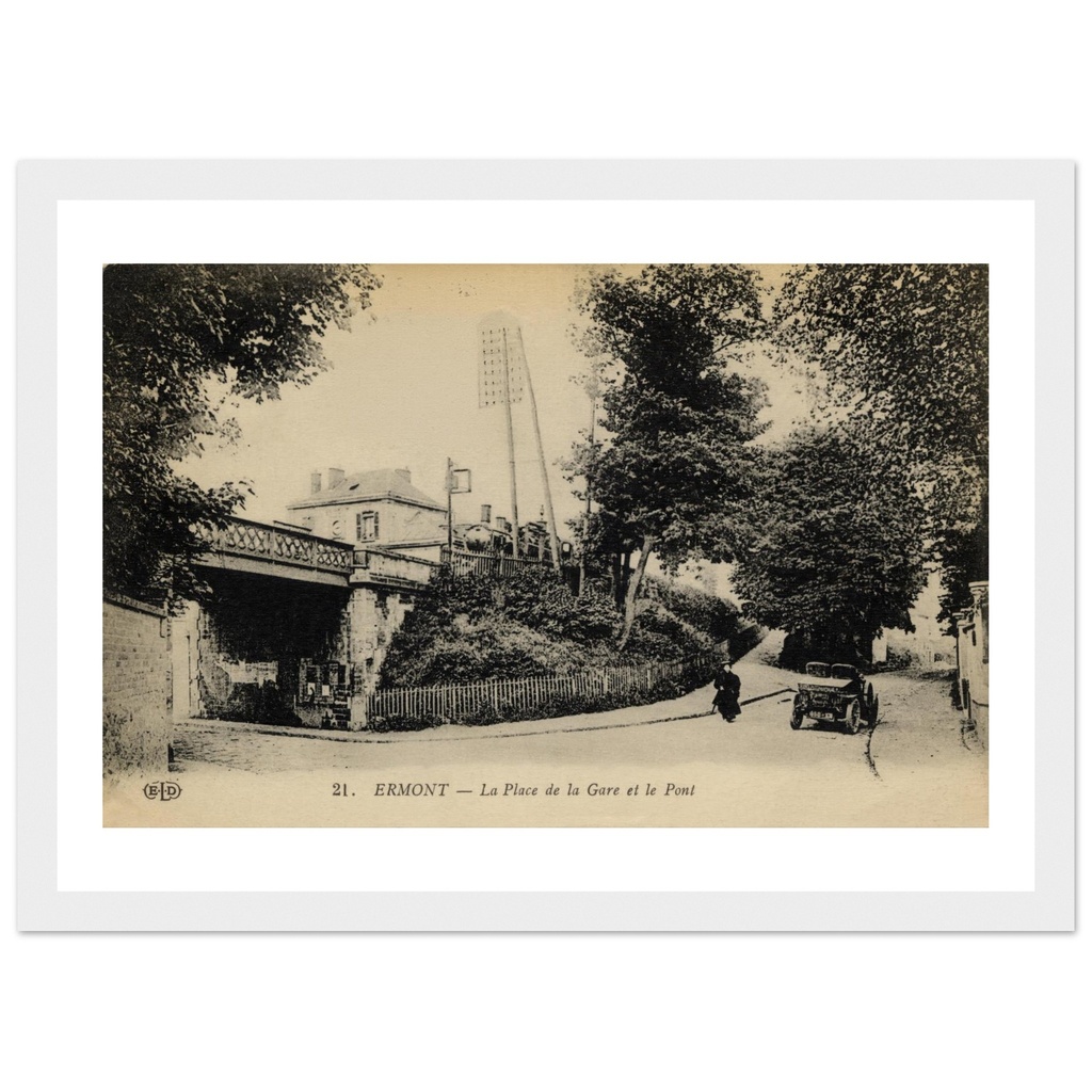 Ermont - La Place de la Gare et le Pont