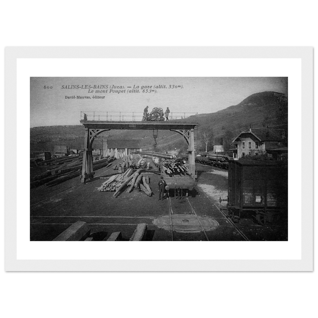 Salins les Bains - La Gare et le Mont Poupet