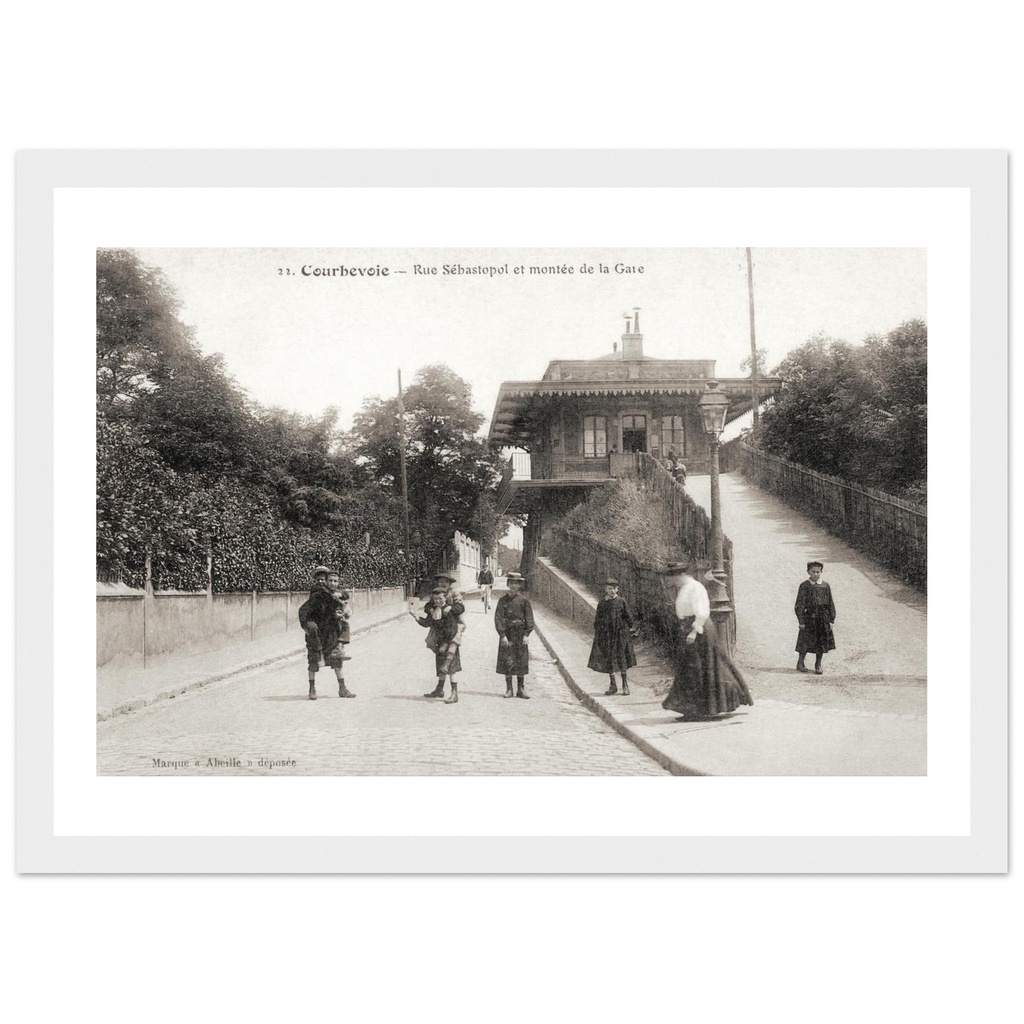 Courbevoie - La Gare, Rue Sebastropol