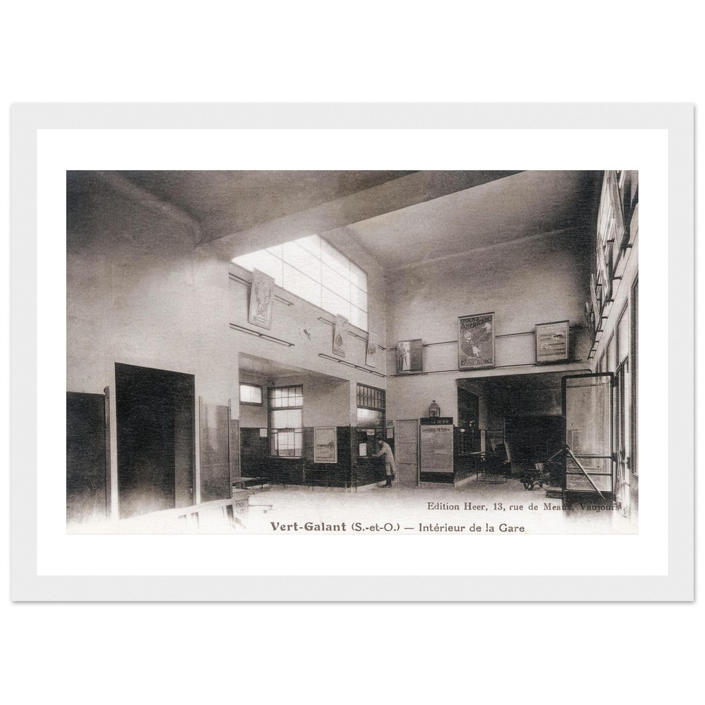 Vert-Galant (S-et-O) - Interieur de la Gare