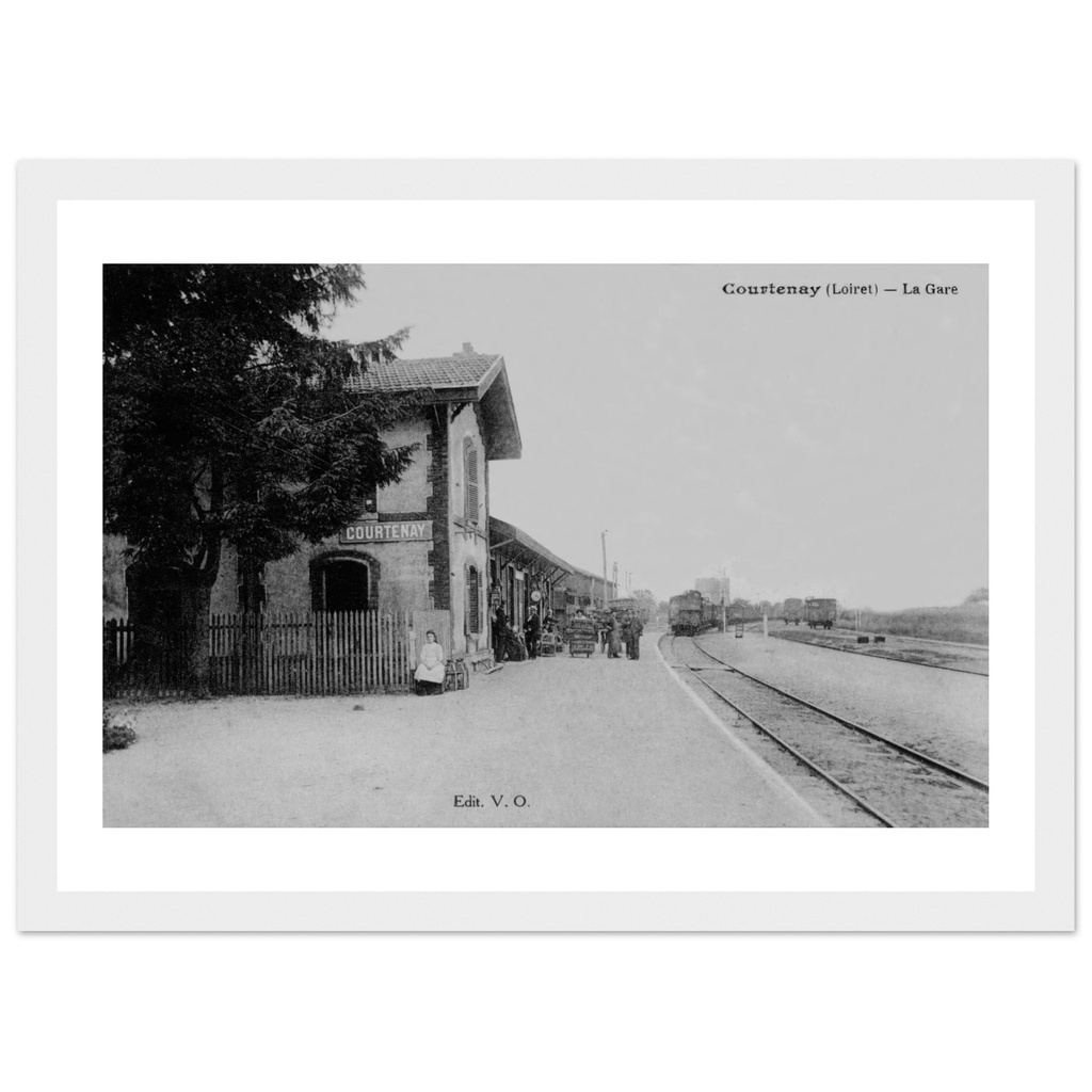 Courtenay - Isere - La Gare
