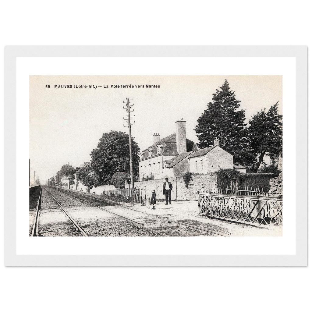 Mauves ( Loire Inf. ) La Voie ferree vers Nantes