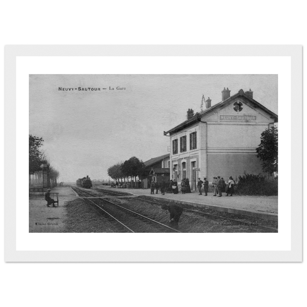 Neuvy Sautour - La Gare