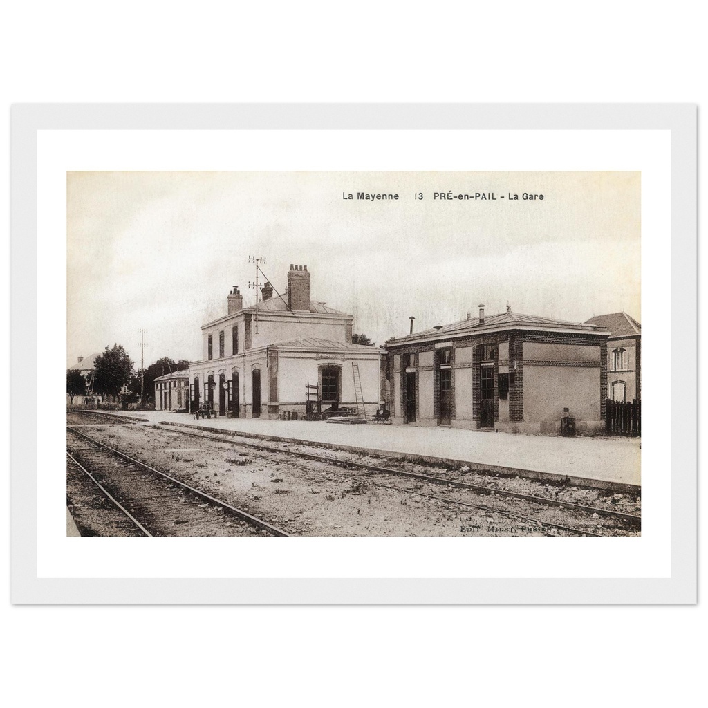 La Mayenne. Pré-en-Pail - la Gare