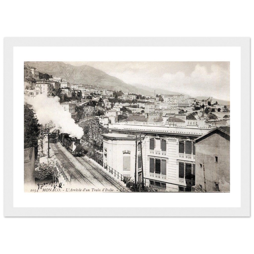 Monte Carlo - Alpes Maritimes - PACA - France Monaco - L'Arrivee d'un train d'Italie