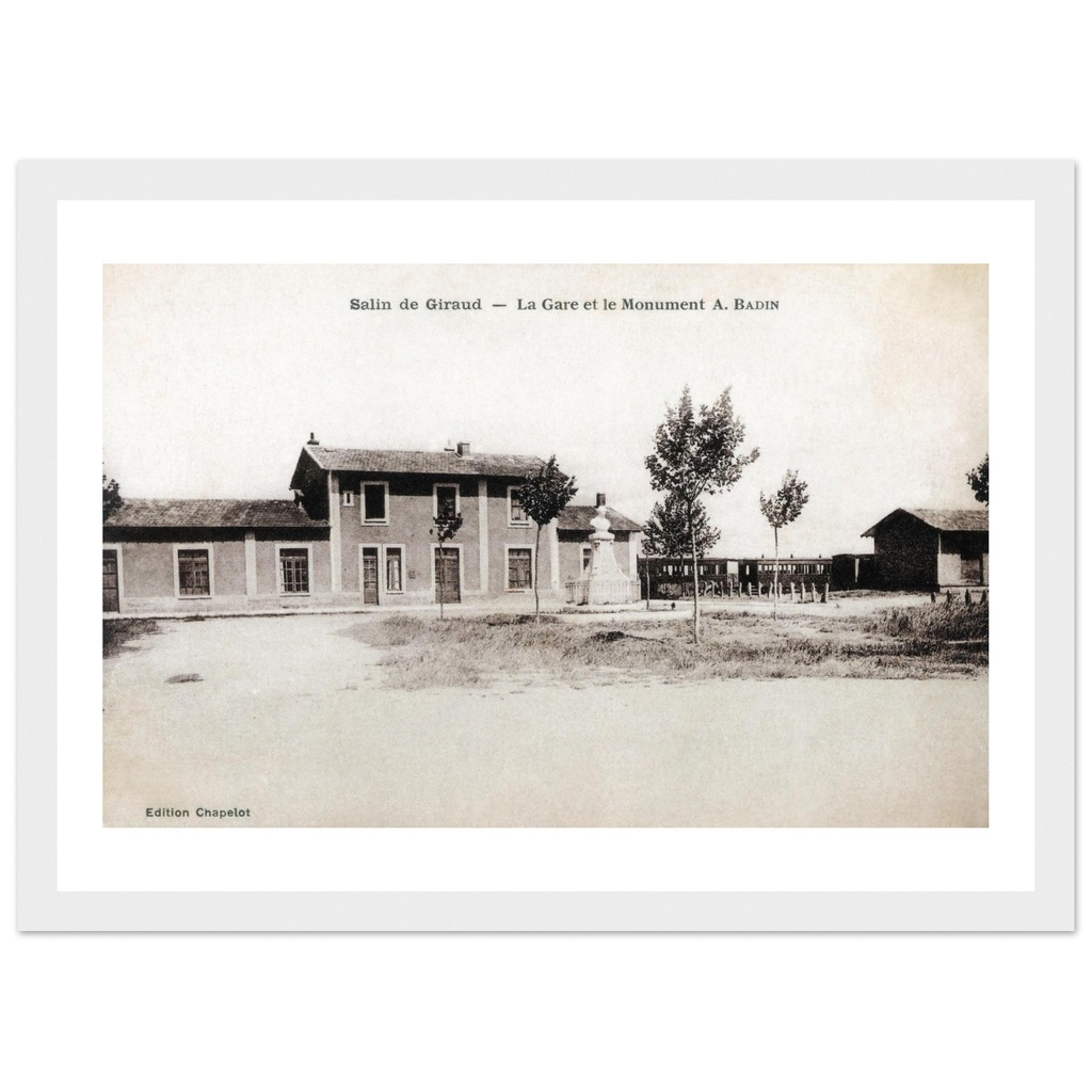 Salin-de-Giraud - La Gare et le Monument A.Badin