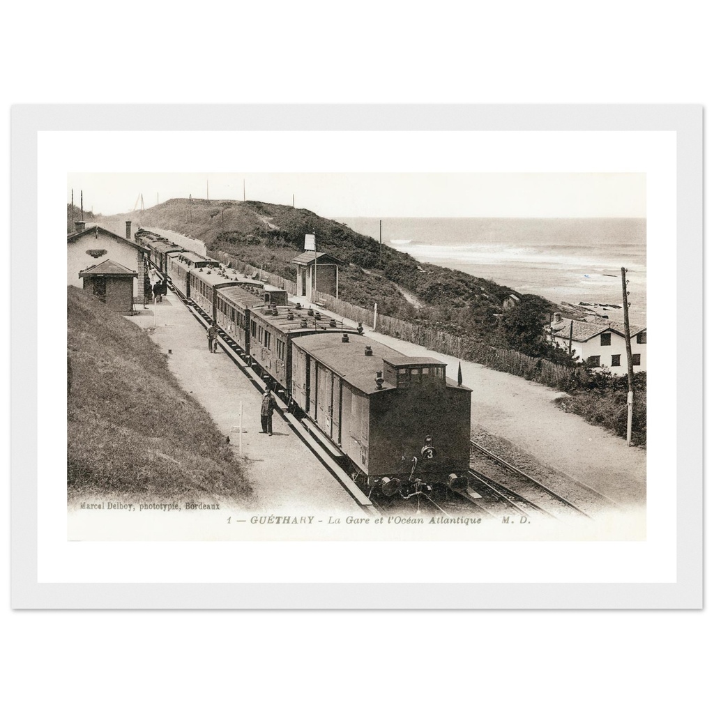 Guethary - La Gare et L'ocean Atlantique