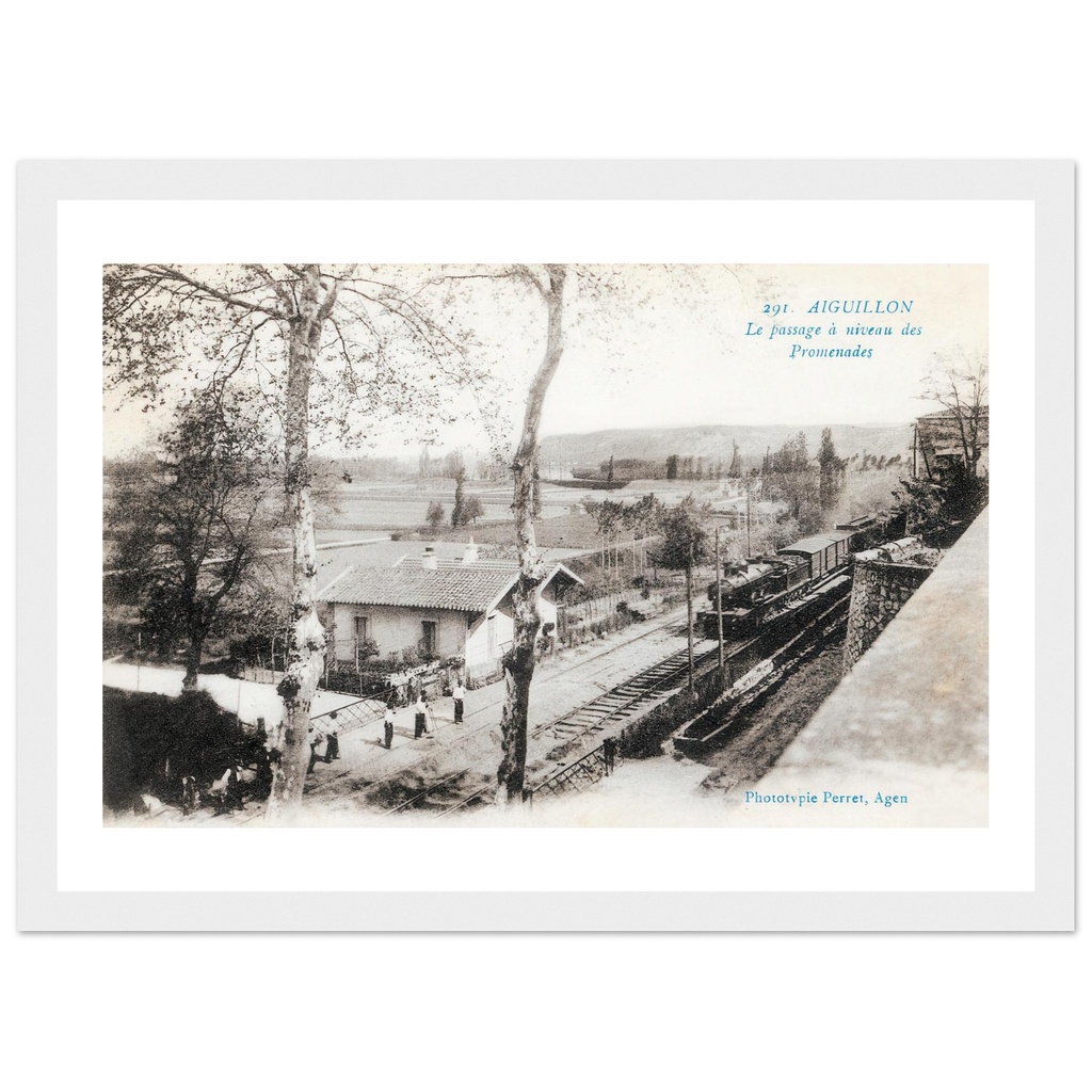 Aiguillon - Le Passage a Niveau des Promenades