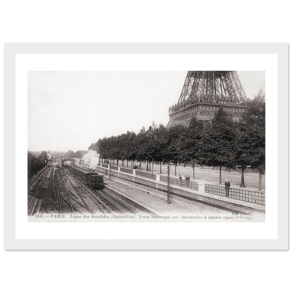 Ligne des invalides - Ouest Etat - Train remorque par locomotive a vapeur