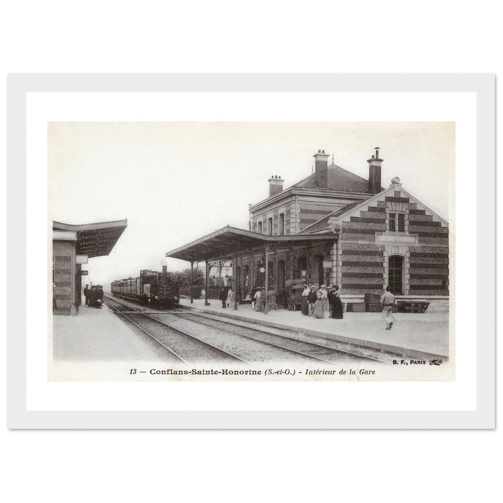 Confians St Honorine - Interieur de la Gare         Yvelines - Ile de France - France          Yvelines - Ile de France - France