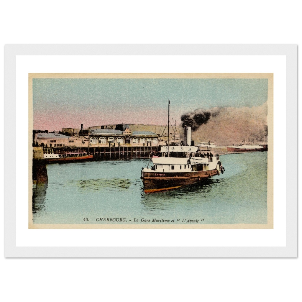 Cherbourg - la Gare maritime et Cherbourg