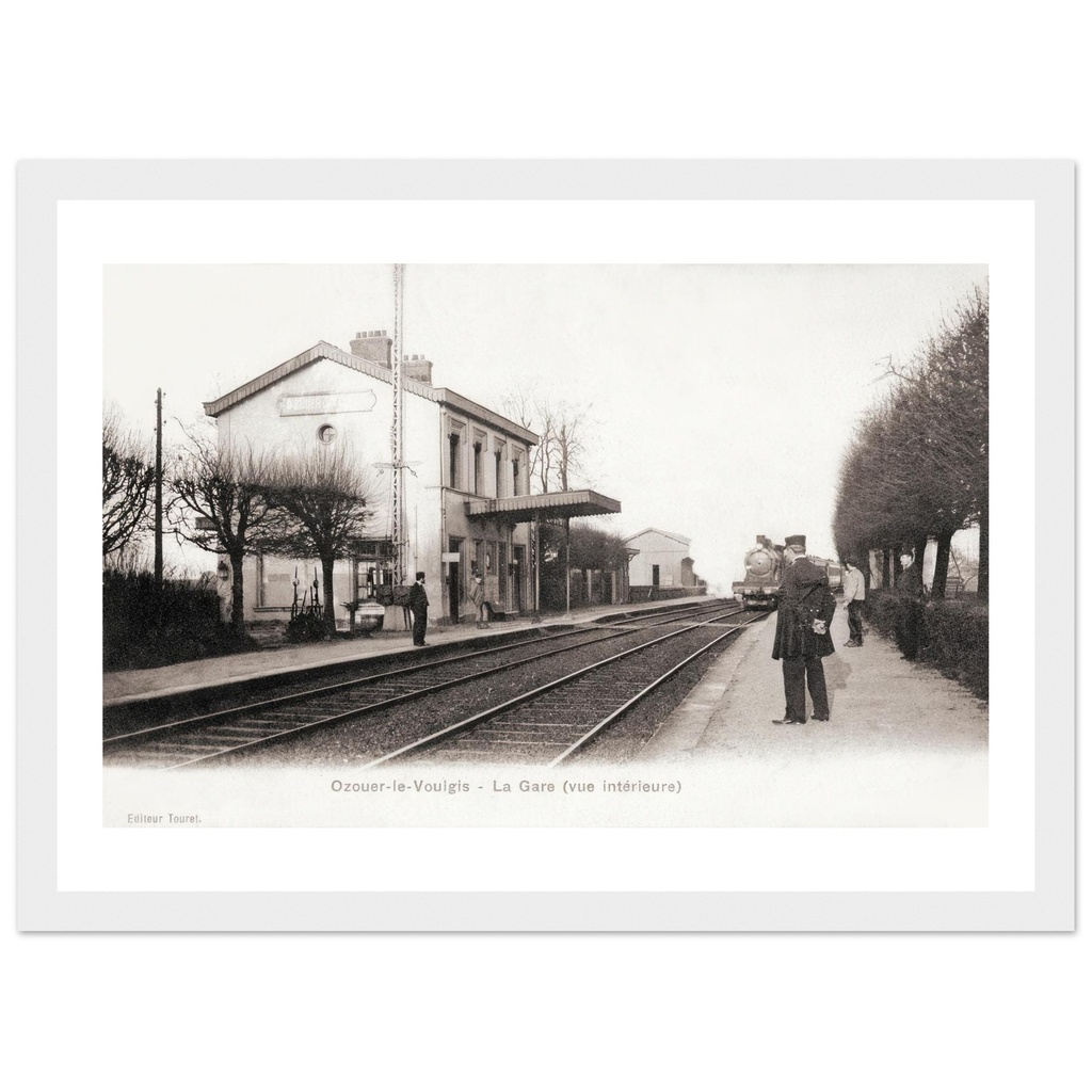 Ozouer-le-Voulgis -La Gare, vue interieure