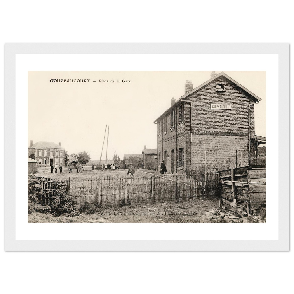 Gouzeaucourt- Place de la Gare