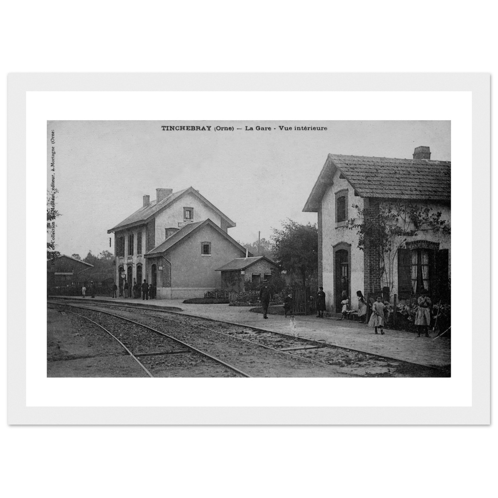 Tinchebray - La Gare vue interieure