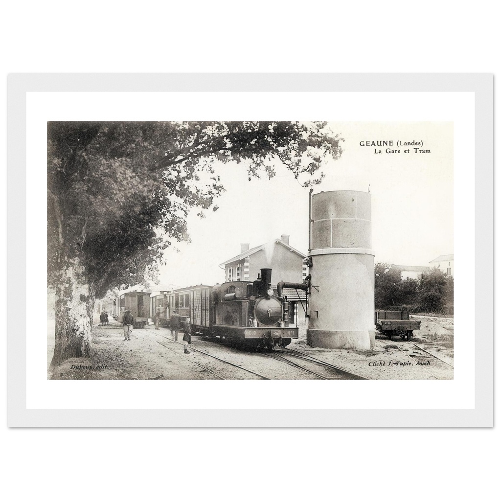 Geaune (Landes) LA Gare et le tram