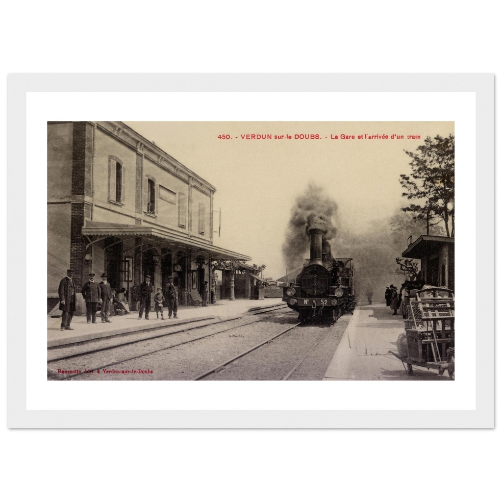Verdun-sur-le-Doubs - La Gare et l arrivee d un train