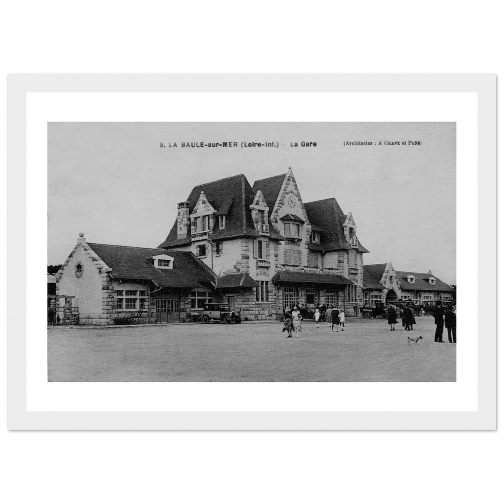 La Baule-sur-Mer - Vue generale de la gare et des Marais salants