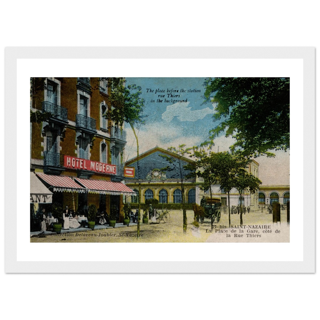 Saint-Nazaire - la Place de la Gare cote rue de Thiers