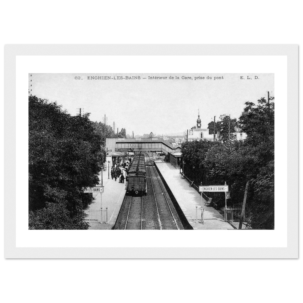 Enghien les Bains, la gare prise du Pont