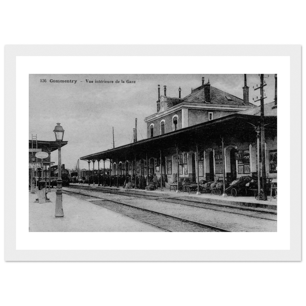 Commentry - Vue intérieure de la gare
