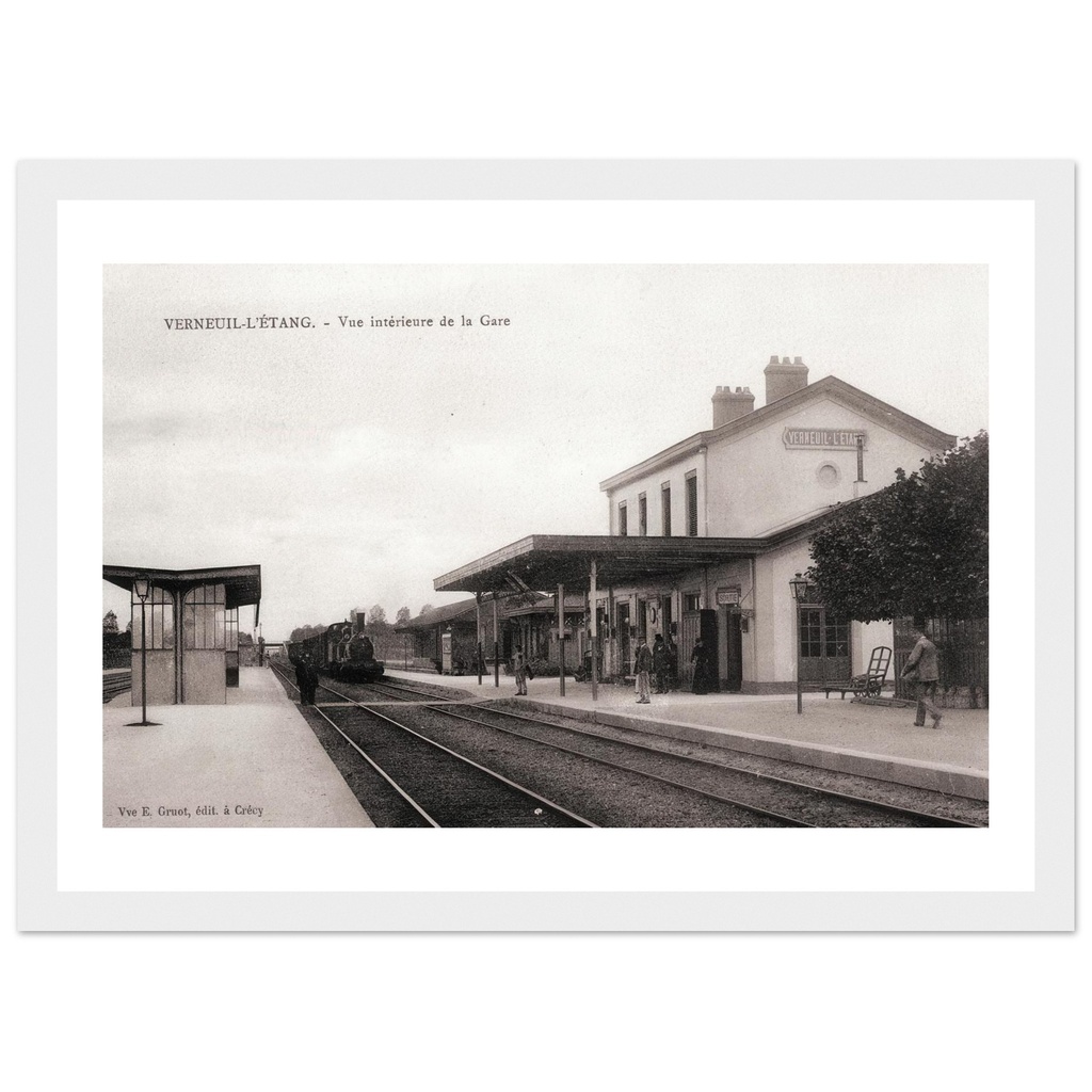 Verneuil l'Etang - Vue exterieure de la gare