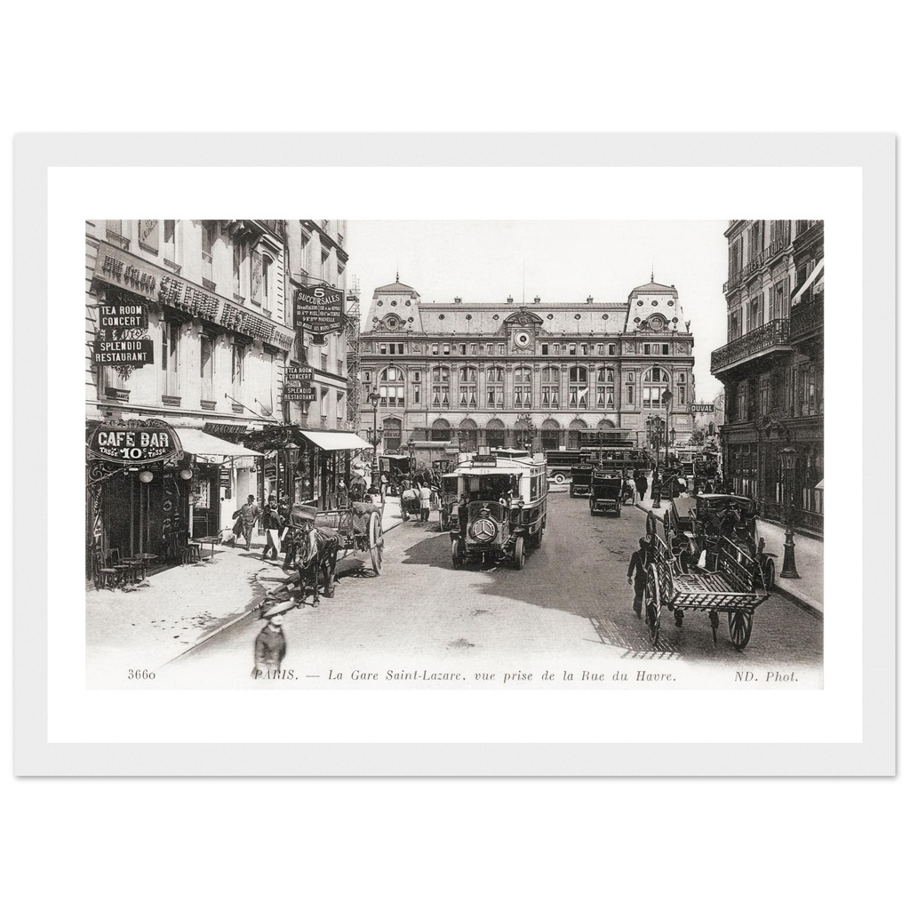 Gare St Lazare - Vue prise de la rue du Havre
