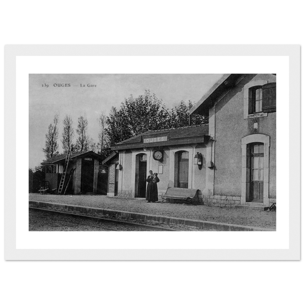 Ouges - La Gare