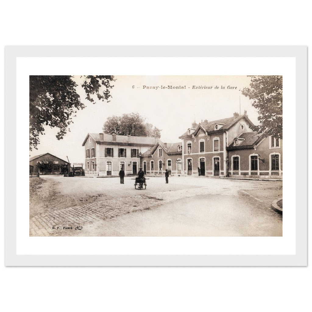 Paray-le-Monial - Extérieur de la Gare