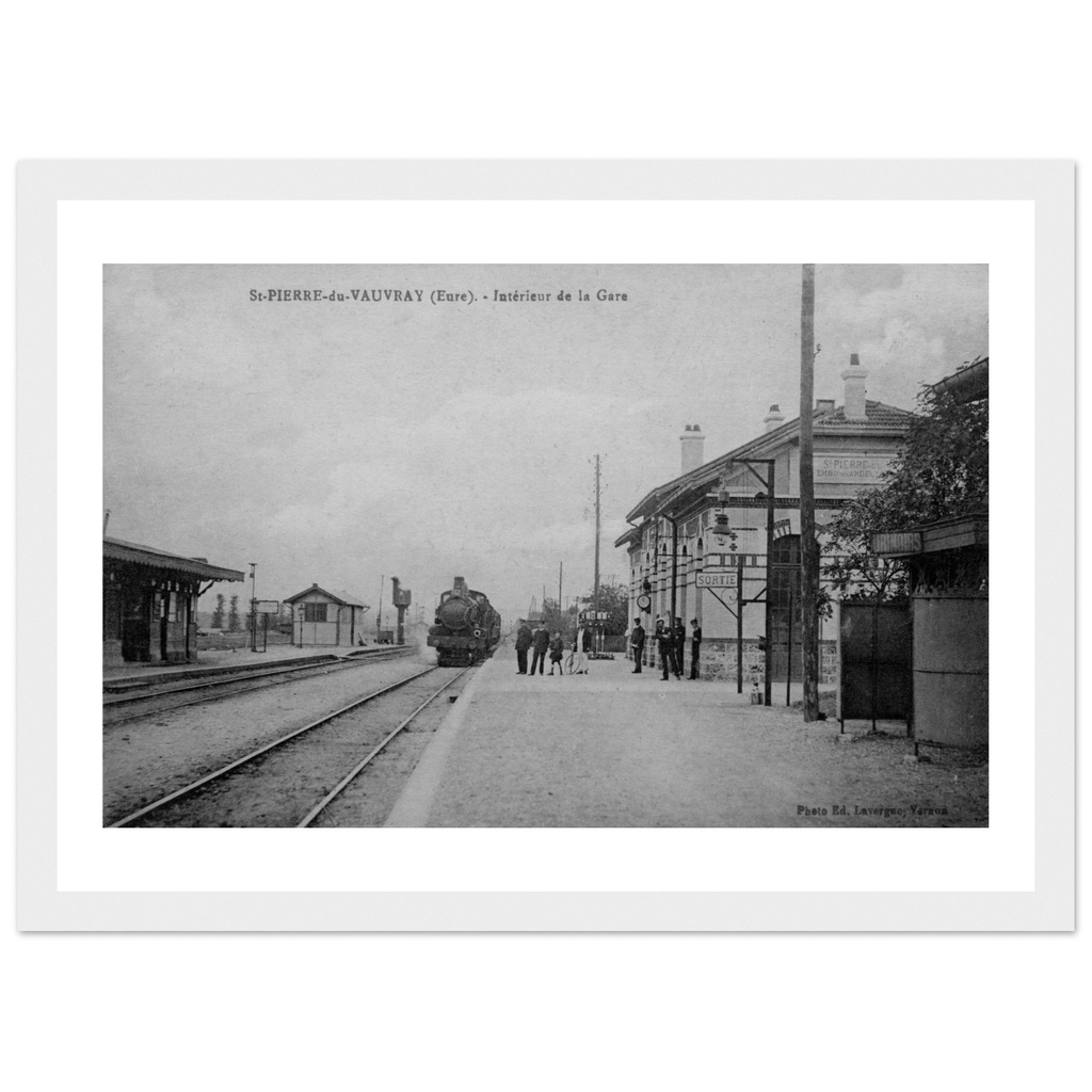 Saint Pierre de Vauvray - la Gare interieure