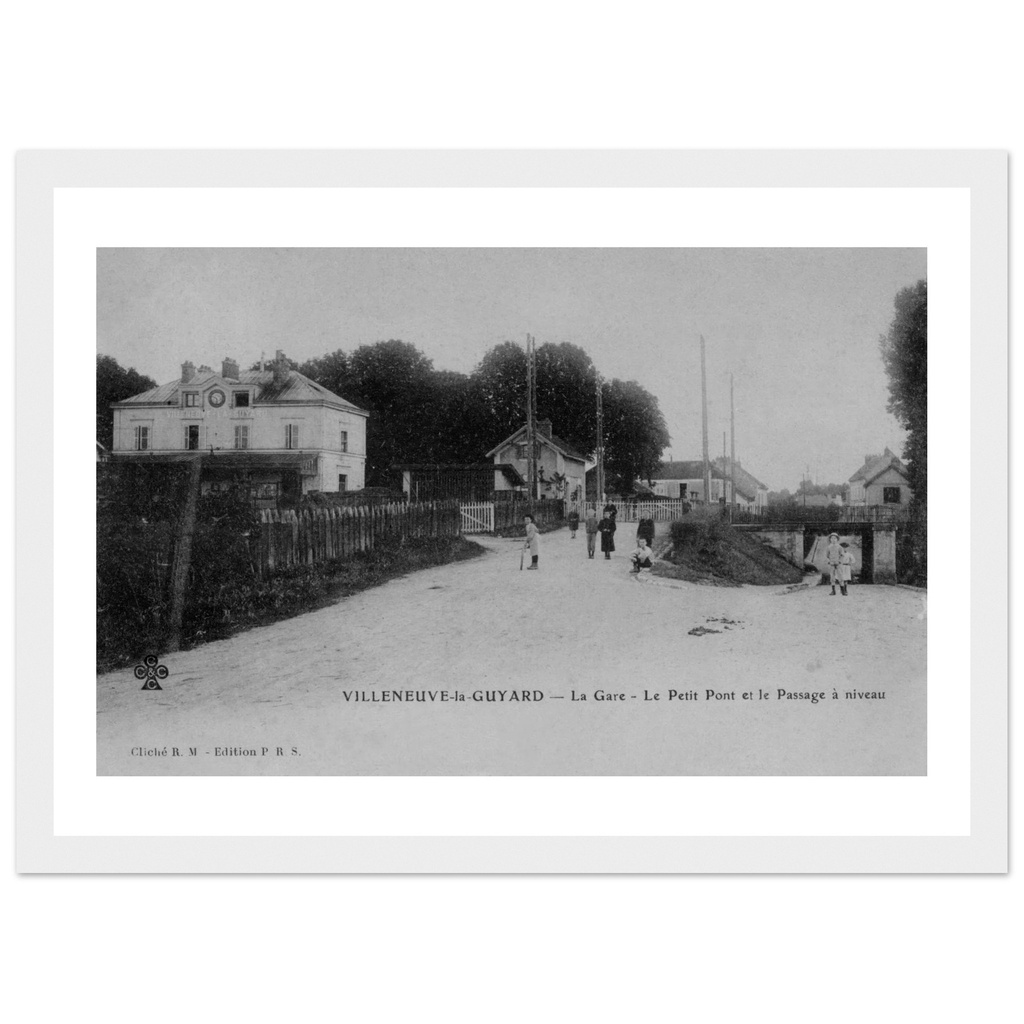 Villeneuve-la-Guyard - La Gare