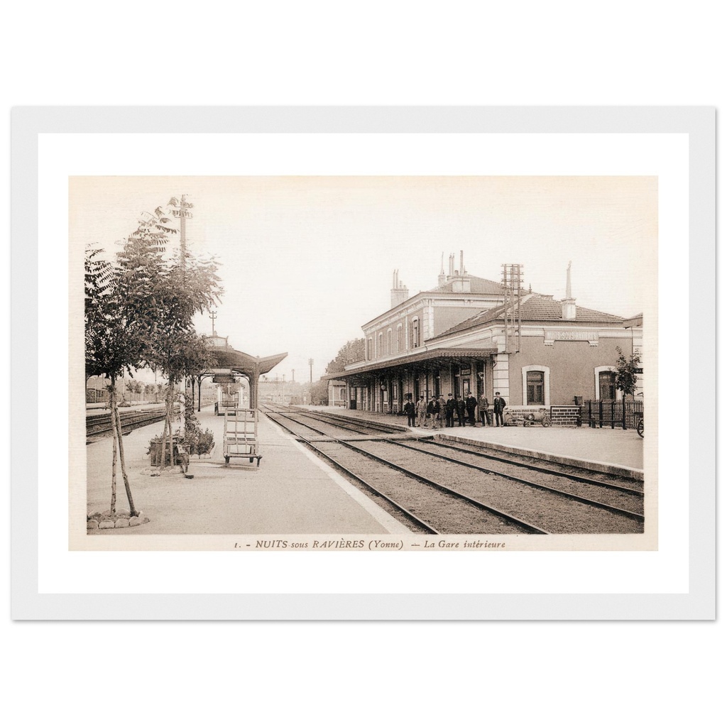 Nuits sous Raviere - la Gare interieure