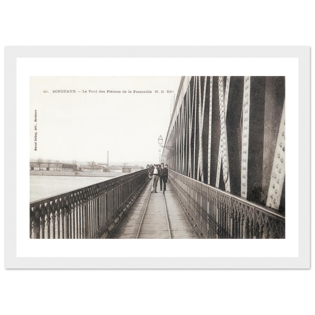Bordeaux- Le pont des pietons de la passerelle