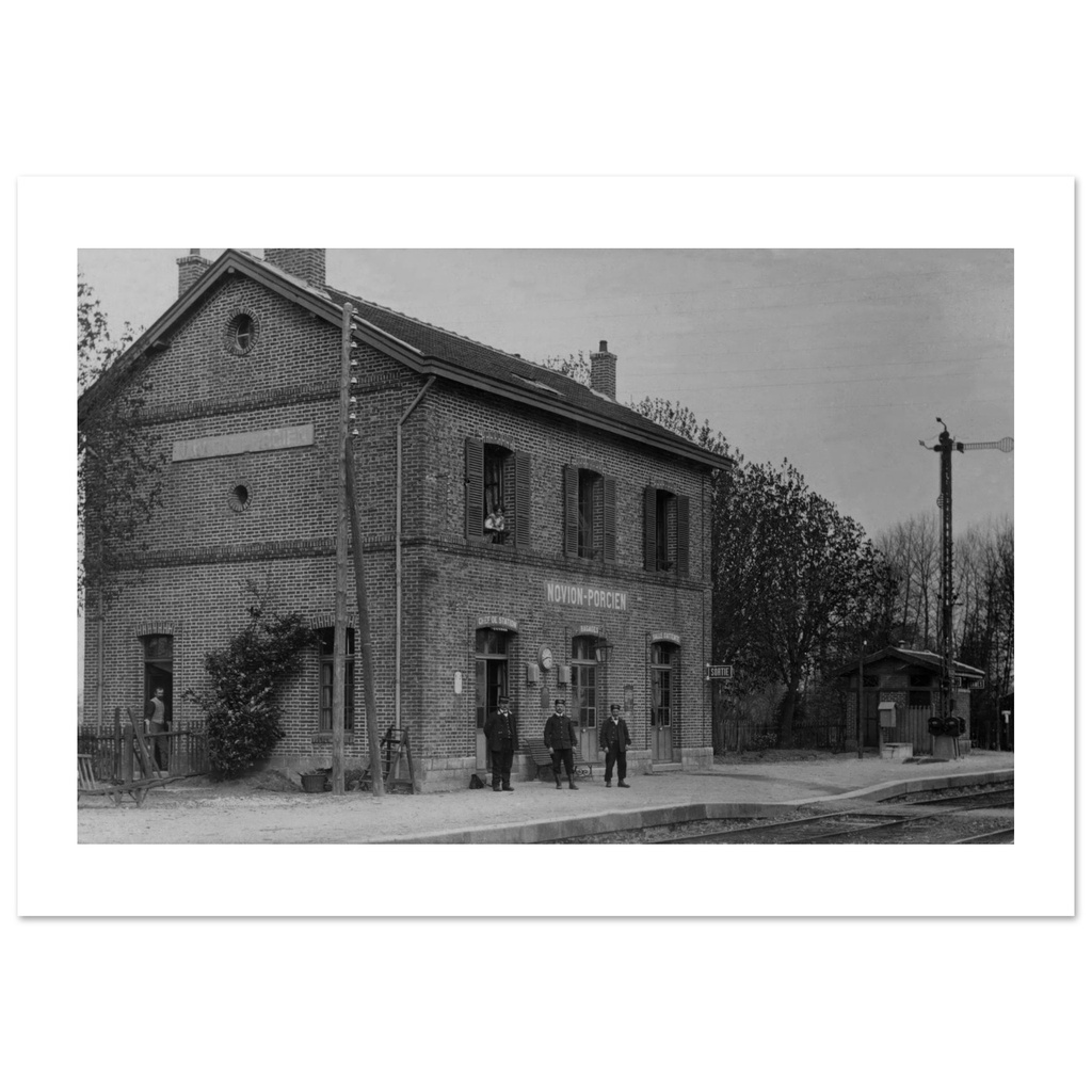 Novion-Porcien - La Gare