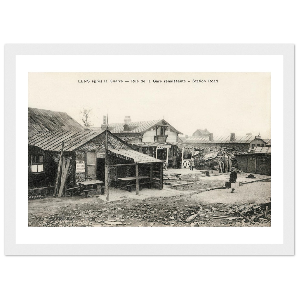 Lens (apres la guerre)- Rue de la Gare renaissante