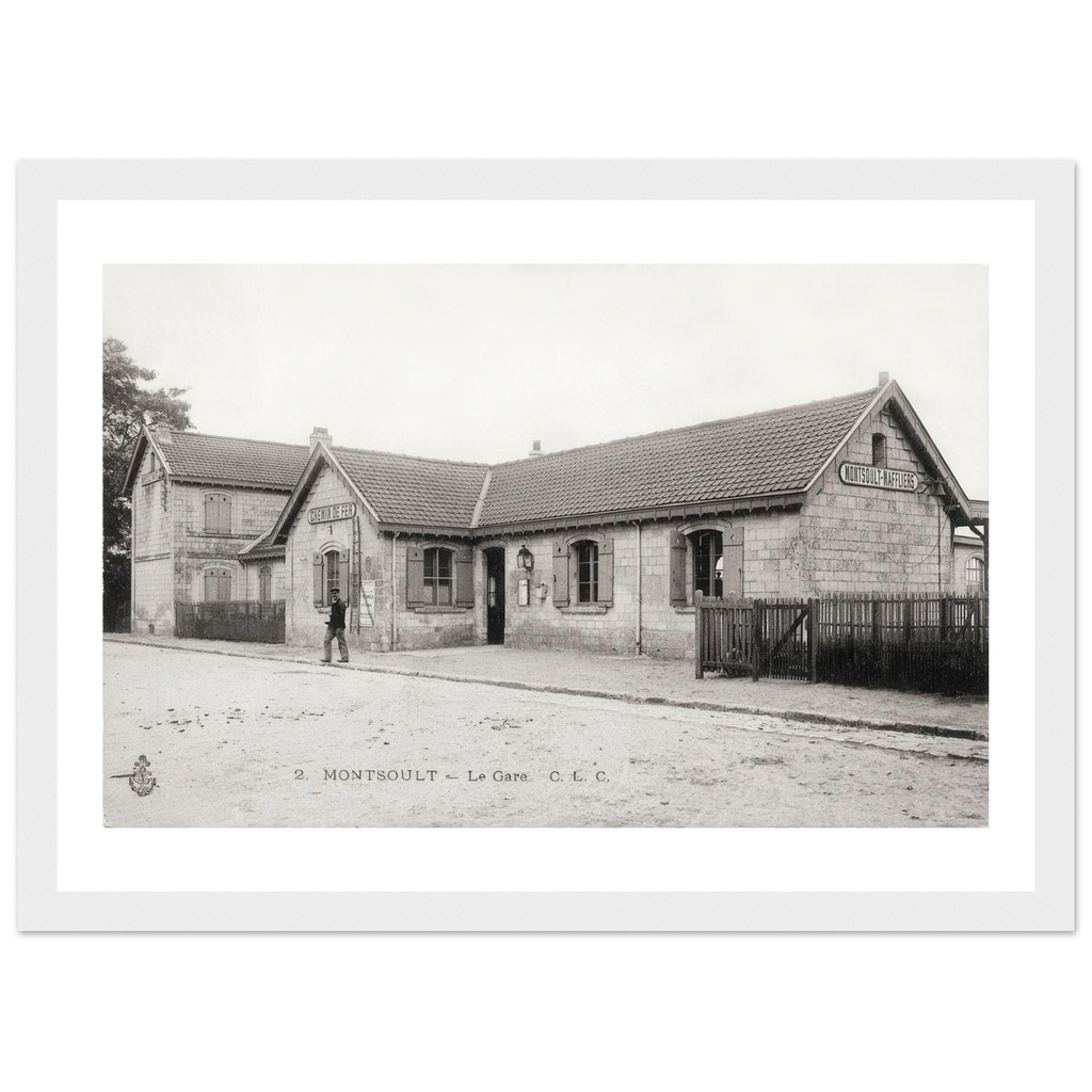 Monsoult - La Gare