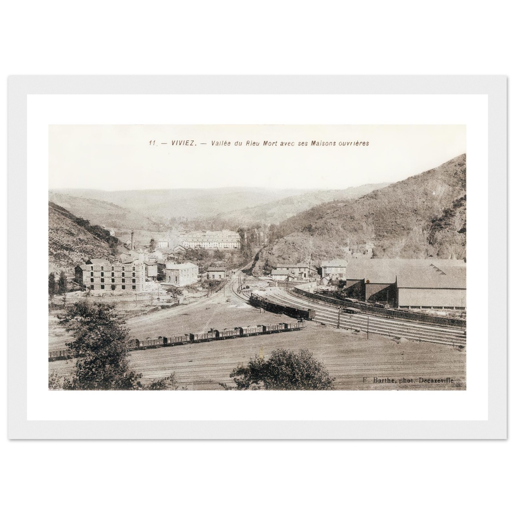 Viviez - Vallée du Rieu Mort, avec ses maisons ouvrières